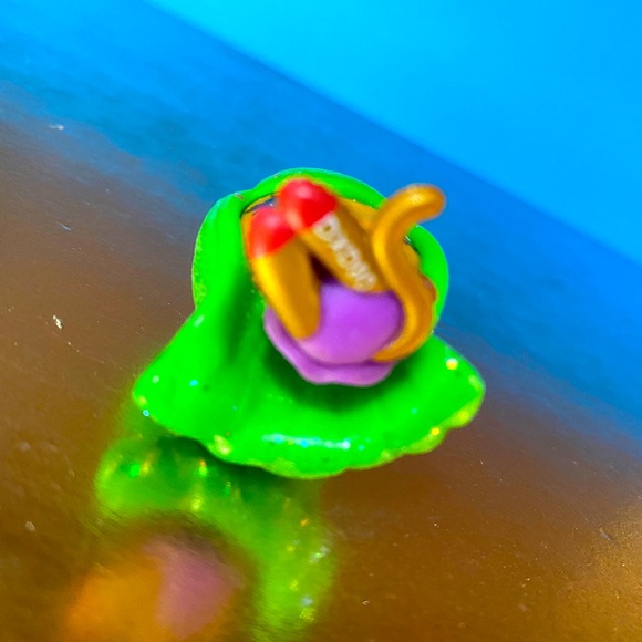 MONSTER HIGH MINIS SERIES 1 JINAFIRE LONG CANDY GHOULS BLIND BAG 1” - Picture 7 of 7